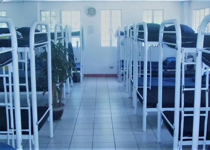 Dormitels.Ph Luneta Park Hostal *
